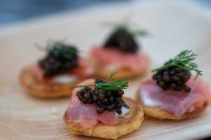 L'or noir d'Aquitaine la consécration du caviar haut de gamme à la française
